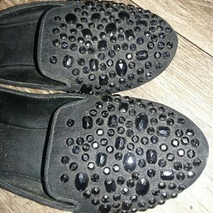 🌷Price Drop Simply Vera Beaded Flats